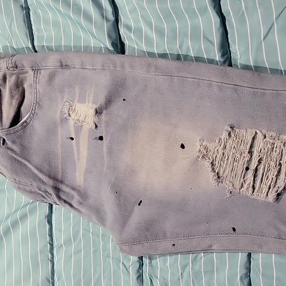 Jeans - Picture 3 of 4